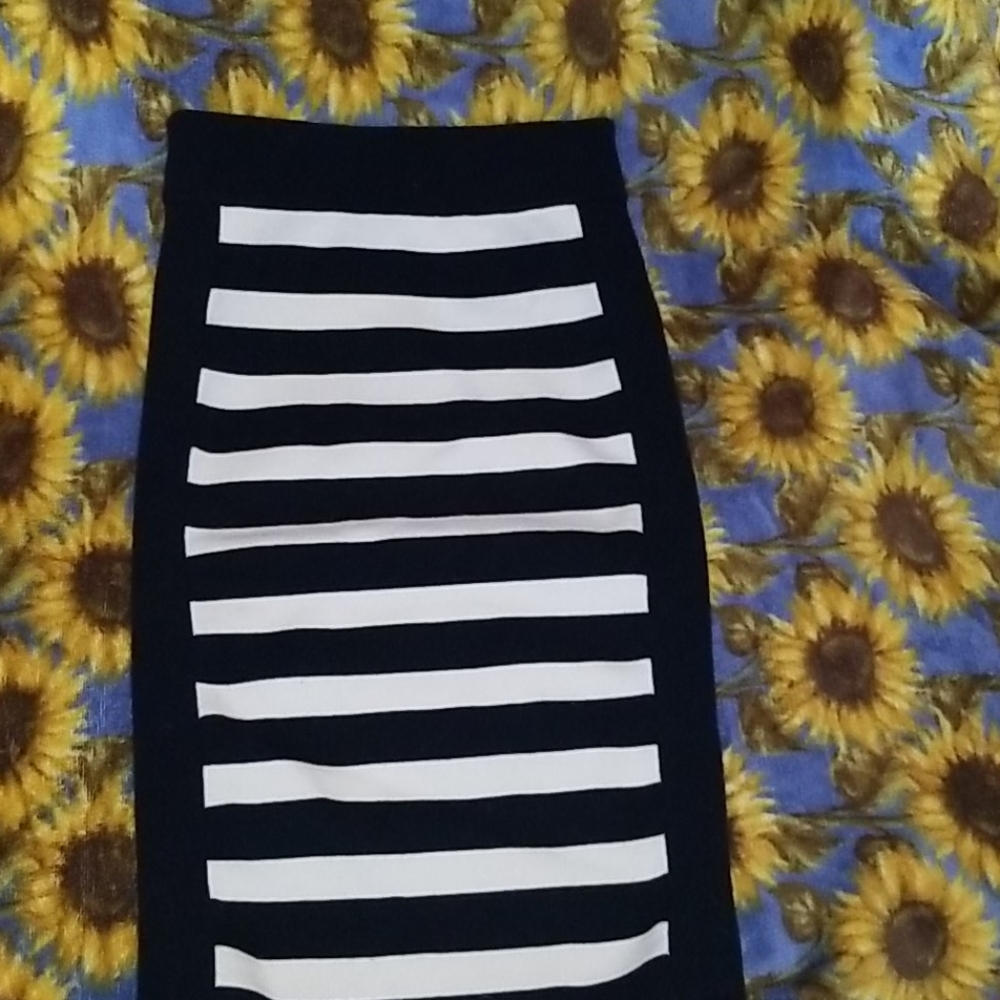 Juicy Couture Pencil Skirt
